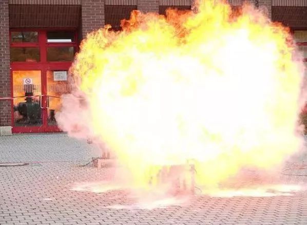 1634203037484614.jpg a497cca0408241b0a7660b028d24df70.jpg