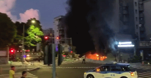 1596188744768425.png 圖片2.png